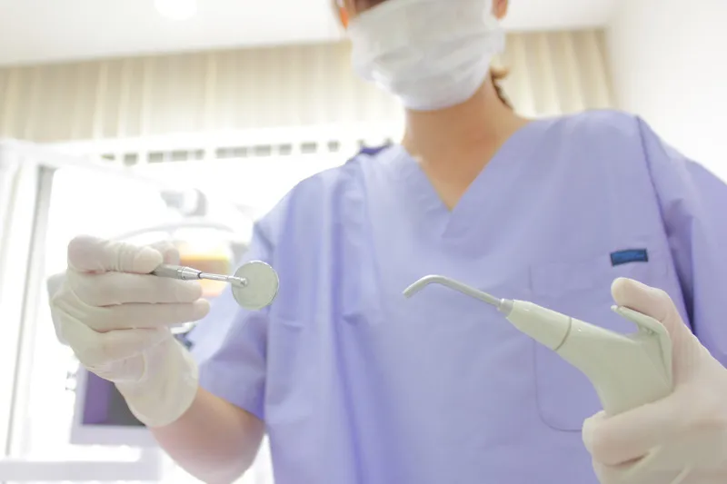 正社員の歯科医師を募集!